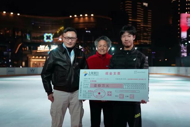 网球大师手游人物一览表,网球大师手游人物图黑卡