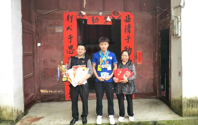 青云志手游怎么快速提升战力,诛仙手游最强青云加点攻略
